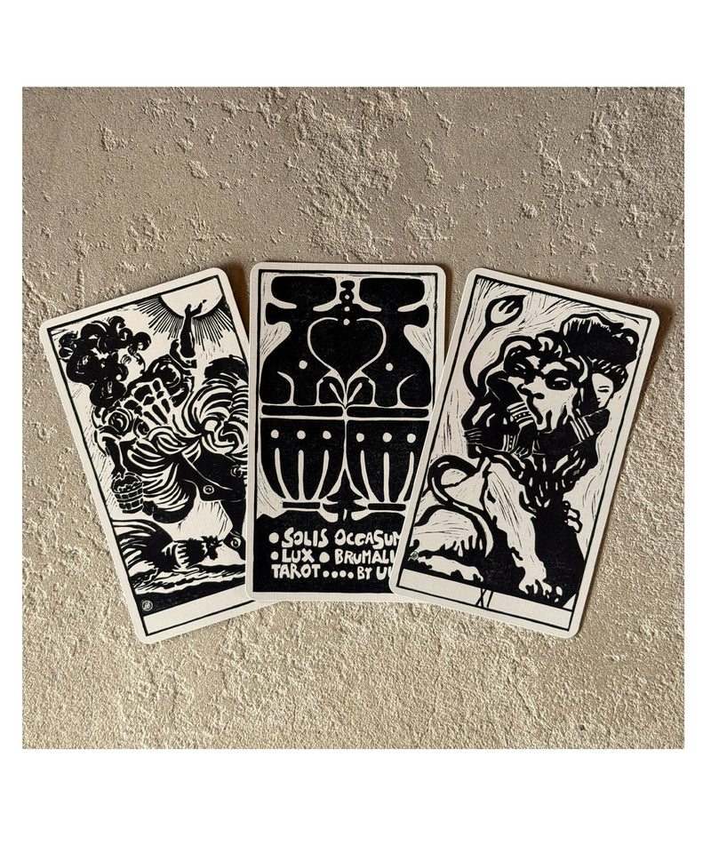 LUX TAROT – uusi
