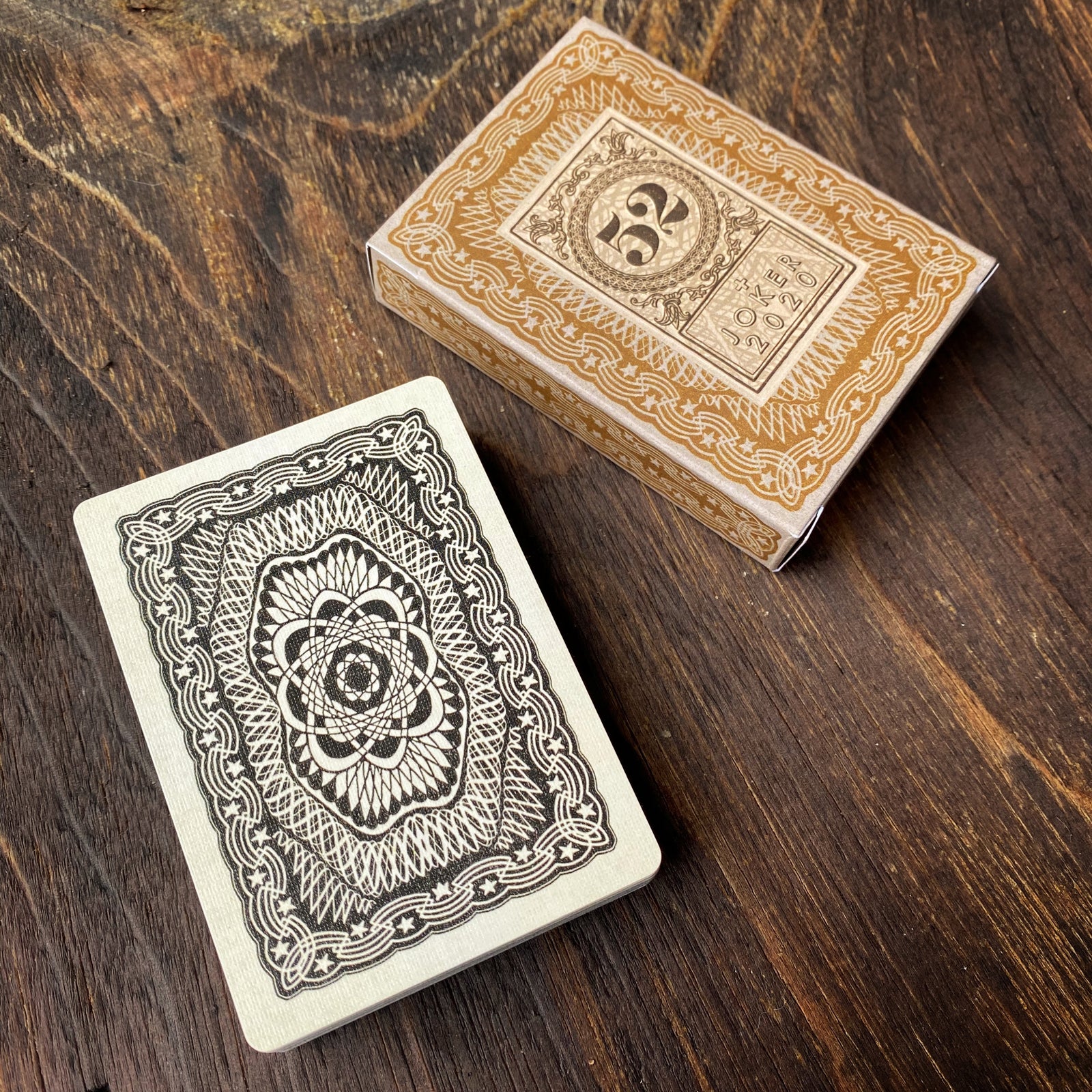 JOKERD 20th Anniversary カード Uusi for 52 Plus Joker 2020 Club Deck / Signed by Peter Dunham